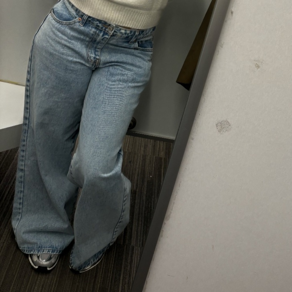 Urban Outfitters Light Blue High-Rise Wide Leg Jeans